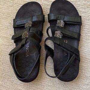 Vionic Black Leather Amber Sandals With Adjustable Straps, Size 6